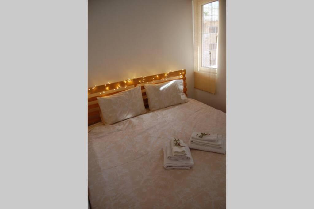 B2 - The Cozy One Apartment เอยิโอ ภายนอก รูปภาพ