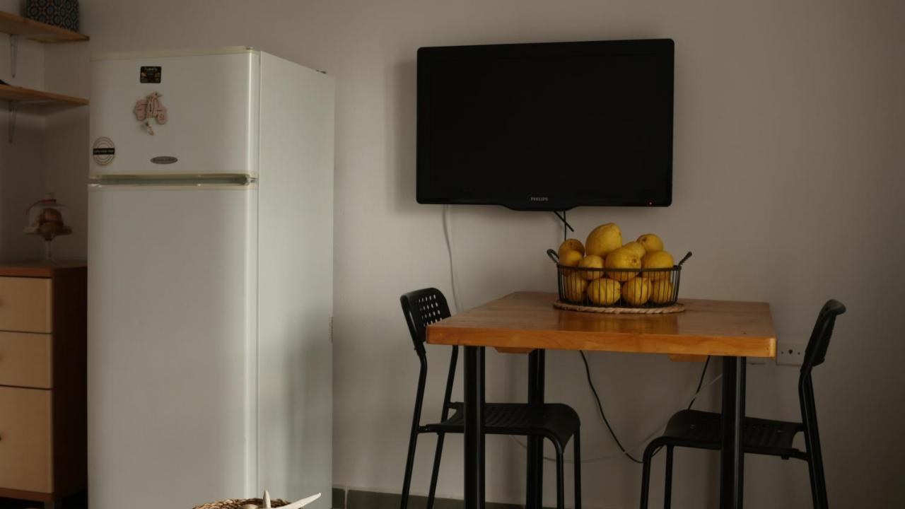 B2 - The Cozy One Apartment เอยิโอ ภายนอก รูปภาพ