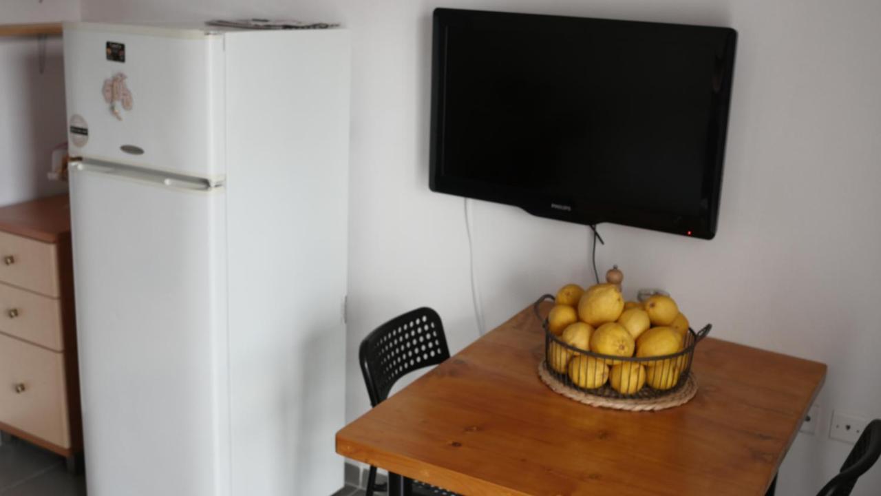 B2 - The Cozy One Apartment เอยิโอ ภายนอก รูปภาพ
