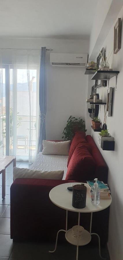 B2 - The Cozy One Apartment เอยิโอ ภายนอก รูปภาพ